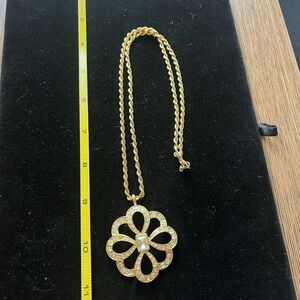 Monet Signed Vintage Golden Tone necklace